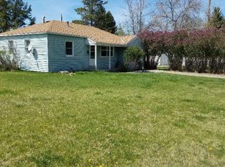 2221 Stampede Ave, Cody, WY 82414