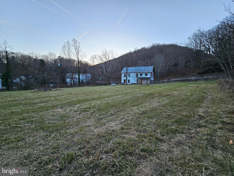 15 John Deere Ln, Maysville, WV 26833 MLS WVGT2000732 Zillow