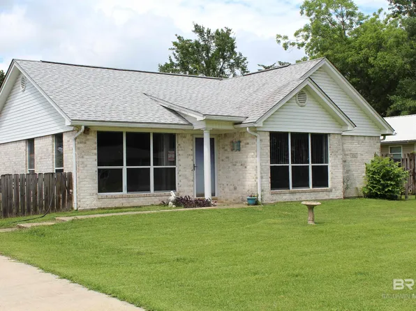 516 W Marigold Ave, Foley, AL 36535