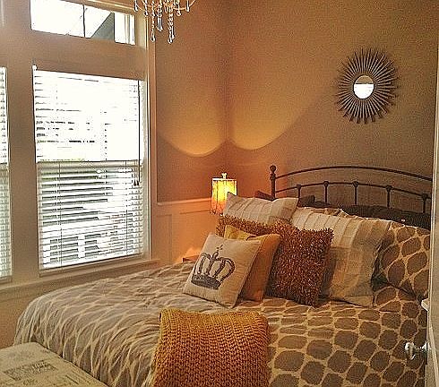 office or guest room
