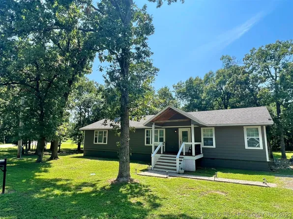 922 Covey Ln, Locust Grove, OK 74352