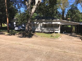 318 Virginia Ave, McComb, MS 39648