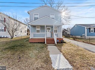 28 Queen Anne Rd, Glen Burnie, MD 21060