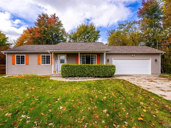 11199 N Lewis Rd, Clio, MI 48420