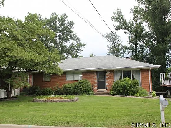 1431 Ladd Ave photo 1