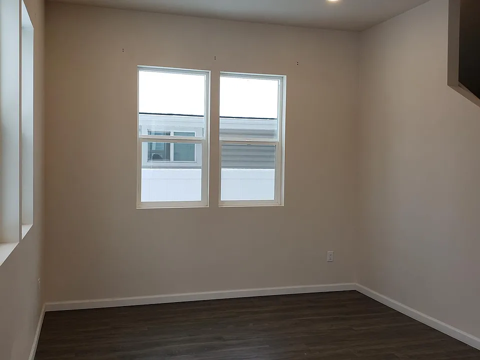 Living room with 10 foot ceilings