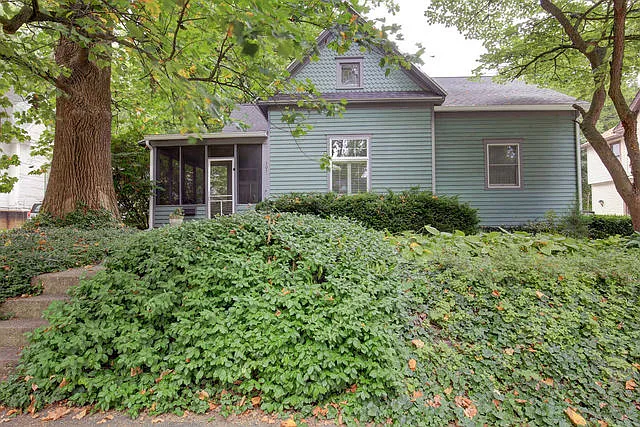 307 Wheaton Ave photo 1