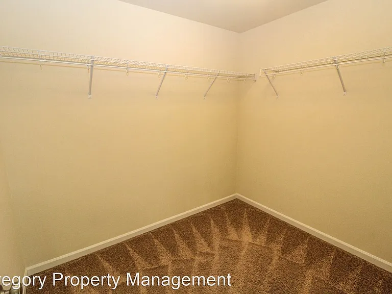 19523 33rd Dr SE — Photo 17