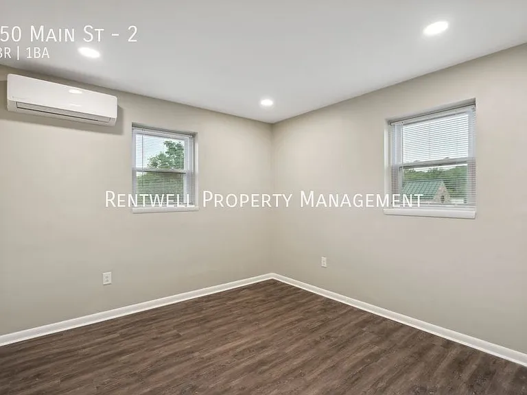 350 Main St #2 — Photo 13