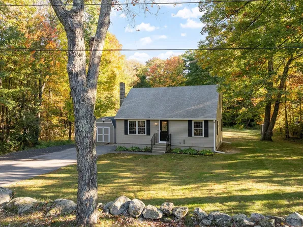 35 School House Rd, Phillipston, MA 01331