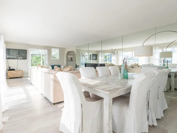 261 Park Avenue image 5 of 26