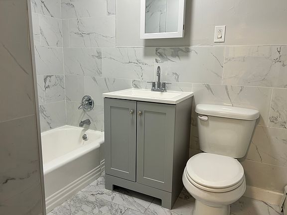 4th image of 18 Sherman St #205