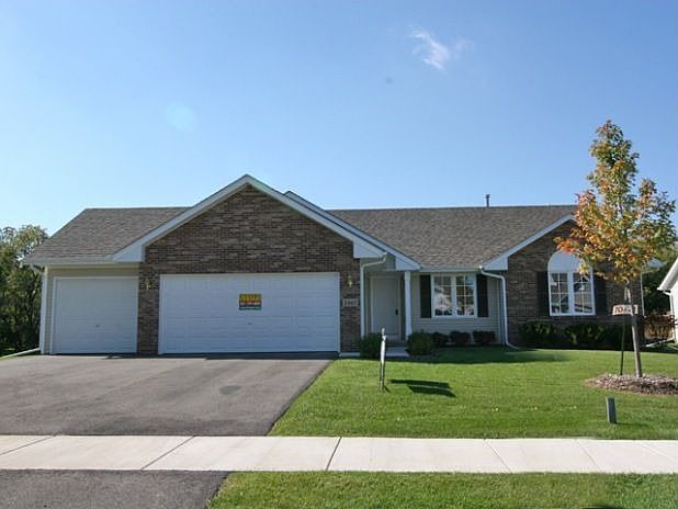 1st image of 2467 Kristi Ln