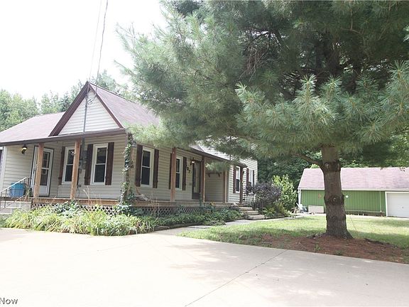 4th image of 107 Hornyak St