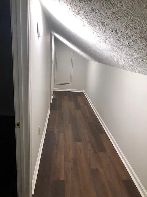2 bed, 1000 sqft, $1,200 — Photo 1