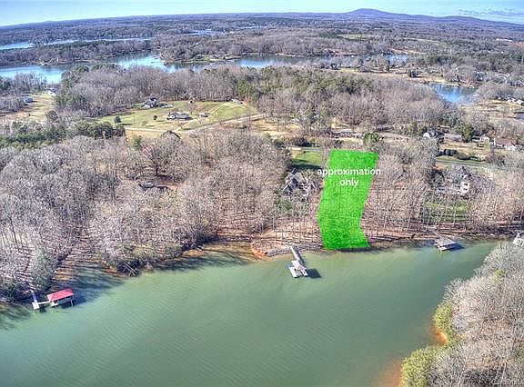 3rd image of 4240 Sigmon Cove Ln