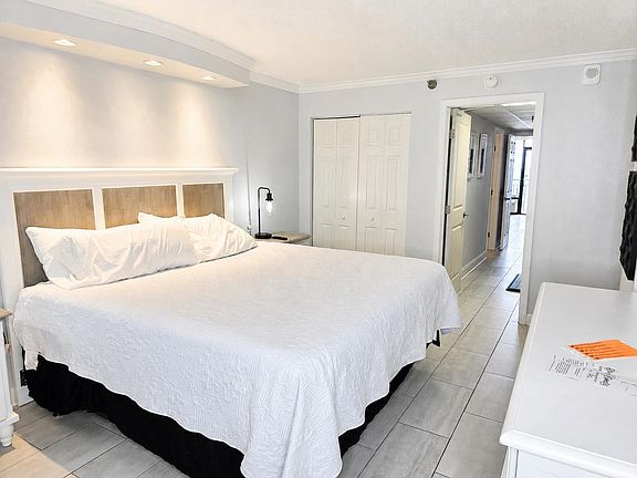 5th image of 6900 N Ocean Blvd. #842