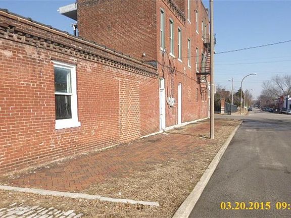 2nd image of 2200 Miami St