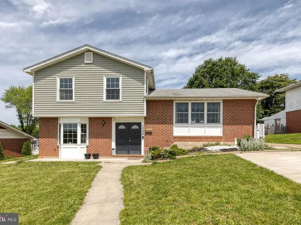 1724 Weyburn Rd, Baltimore, MD 21237