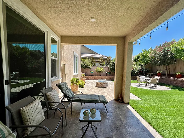 1429 S Wilshire Ave — Photo 31