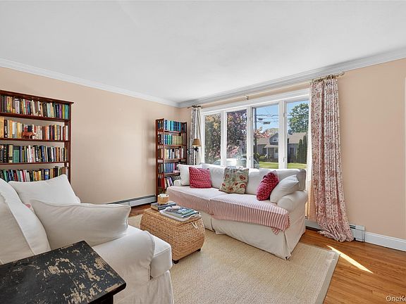 5th image of 27 Spruce Street