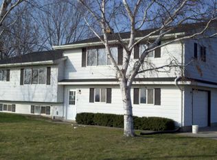 5762 W Freeland Rd, Freeland, MI 48623