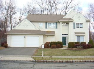 11 Tall Oaks Ln, Budd Lake, NJ 07828