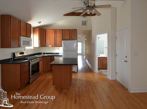 5th image of 3444 N Hoyne Ave #Third