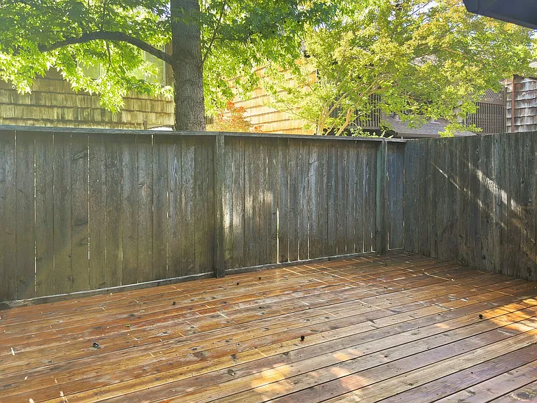 1358 Parkway Dr — Photo 18