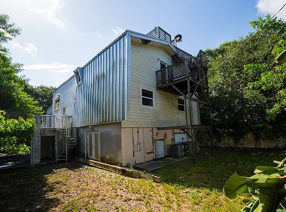 5th image of 9555 Periwinkle Dr
