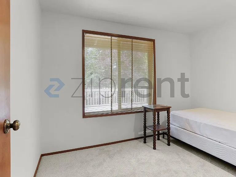 10655 Woodinville Redmond Rd NE — Photo 8