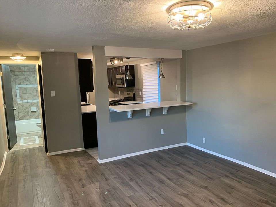 1st image of 2630 Edwards Way Floor 1