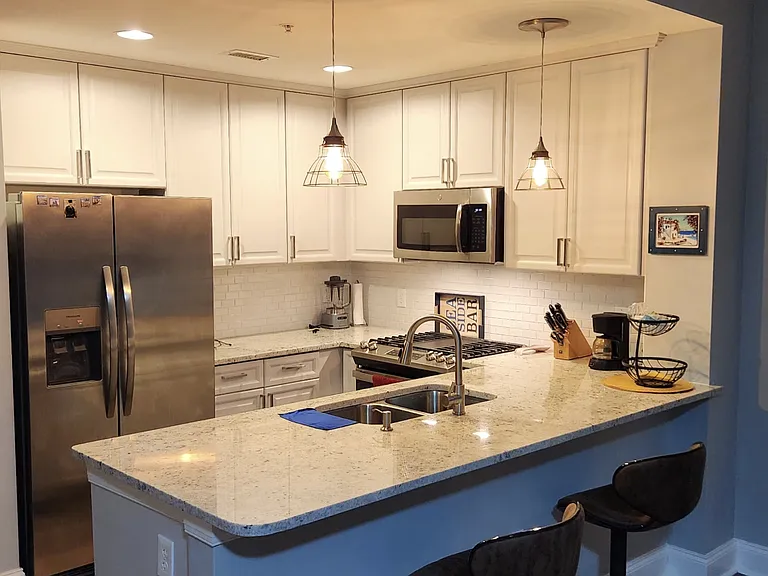 315 Arlington Ave #1702 — Photo 8