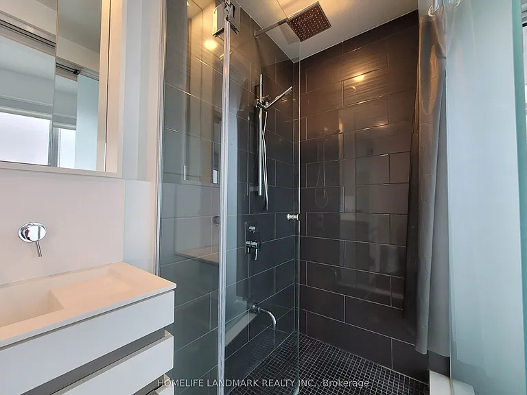 197 Yonge St #5312 — Photo 11