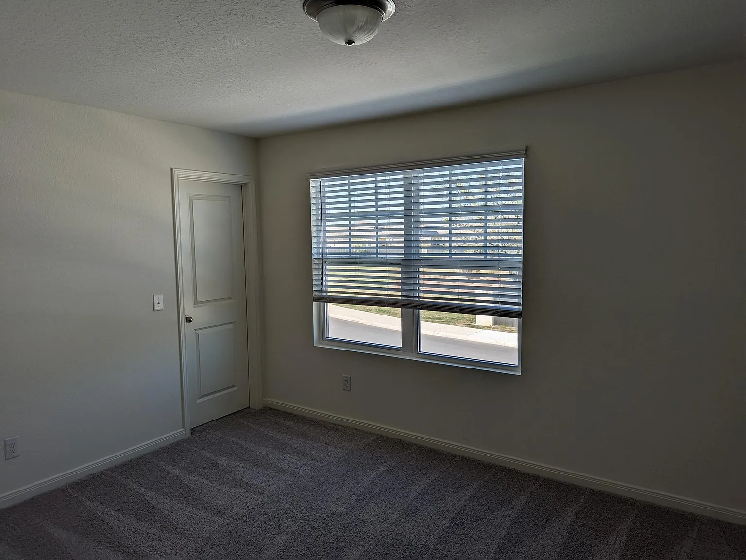 5703 Kellog Ct — Photo 4