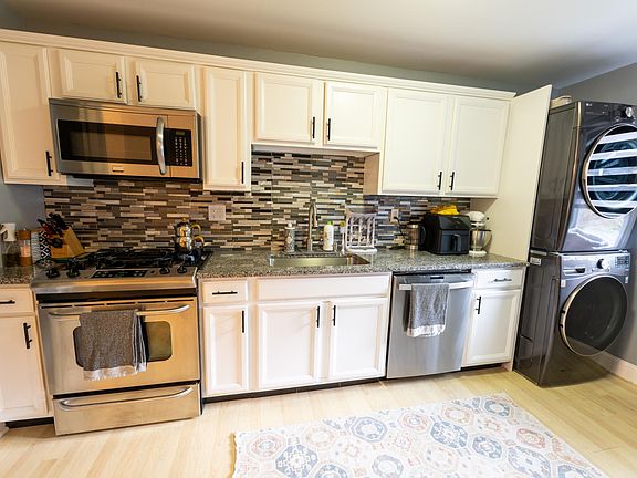 Kitchen-1