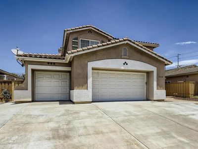 10114 Lauren Way, Santee, CA, 92071