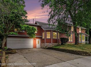 110 S Ottawa St, Saint Johns, MI 48879