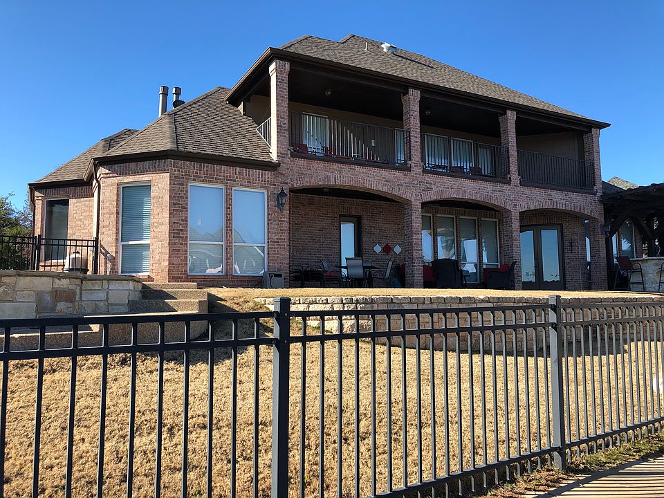 1st image of 2523 Pebble Dr