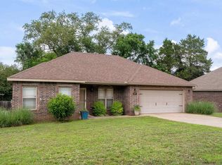 2610 Ridgewood Rd, Searcy, AR 72143
