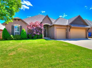 724 N Northern Dancer Dr, Edmond, OK 73025