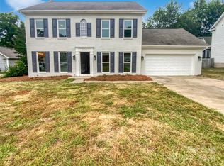 9428 Dalphon Jones Dr, Charlotte, NC 28213