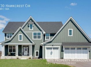 730 Hawkcrest Cir, Chanhassen, MN 55317