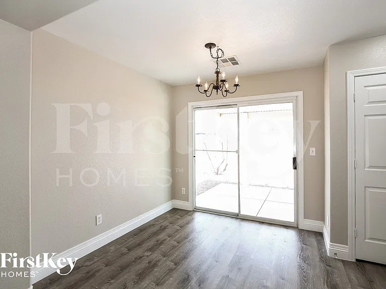 7908 Pale Rider St — Photo 5