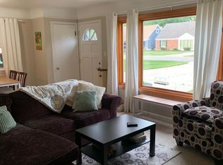 1826 Warwick St, Keego Harbor, MI 48320