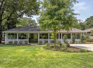 2808 Crouchwood Rd, Little Rock, AR 72207