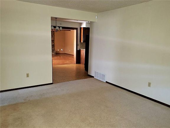 4th image of 4109 Kim Dr