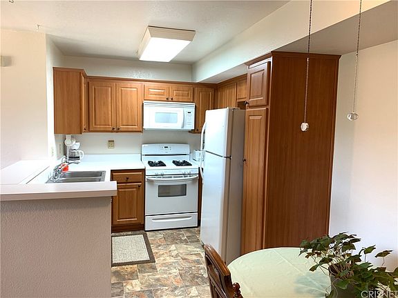 4th image of 21234 Trumpet Dr Unit 101