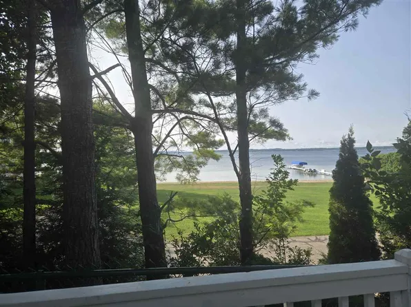 12600-35 Lake Terrace Rd, Charlevoix, MI 49720