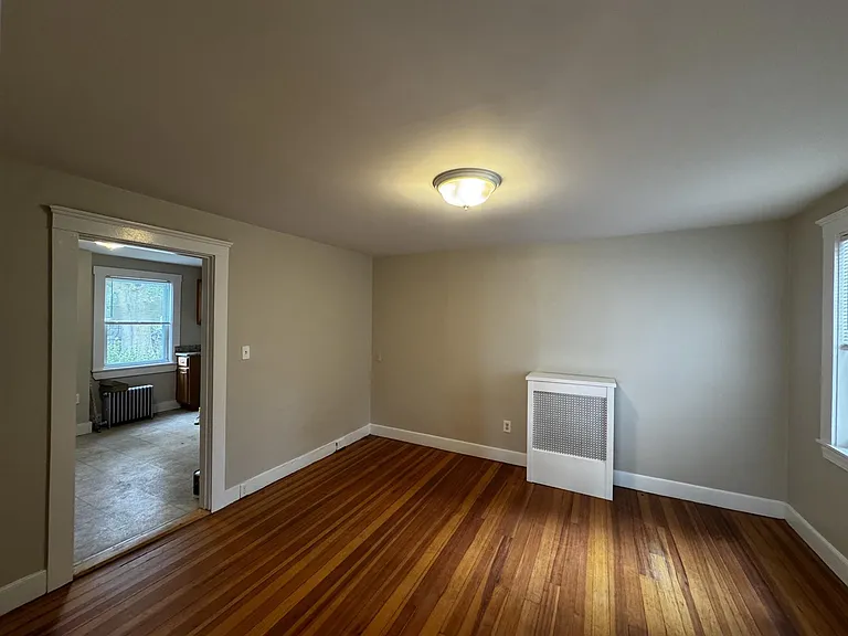 178 Boston Ave — Photo 3